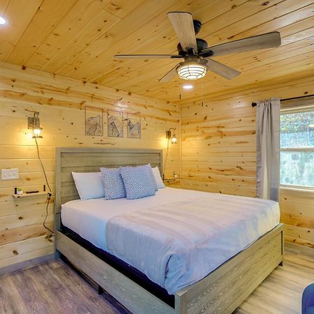 Gatlinburg Cabin With Game Room, Hot Tub And Mtn Views Exteriör bild