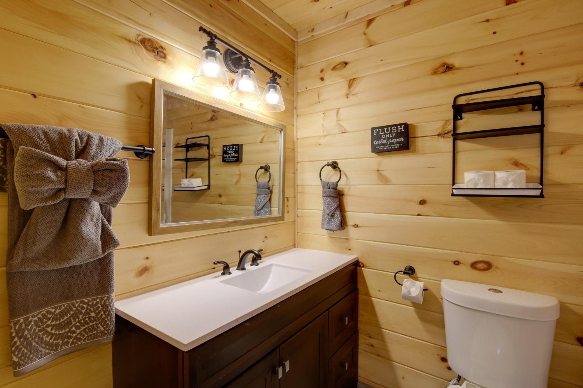 Gatlinburg Cabin With Game Room, Hot Tub And Mtn Views Exteriör bild