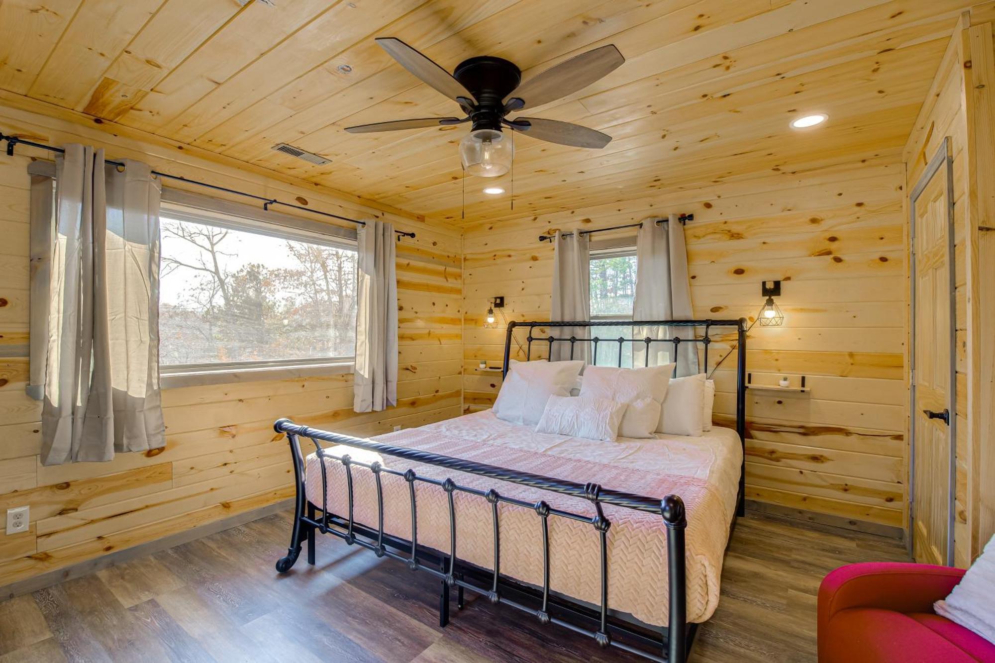 Gatlinburg Cabin With Game Room, Hot Tub And Mtn Views Exteriör bild