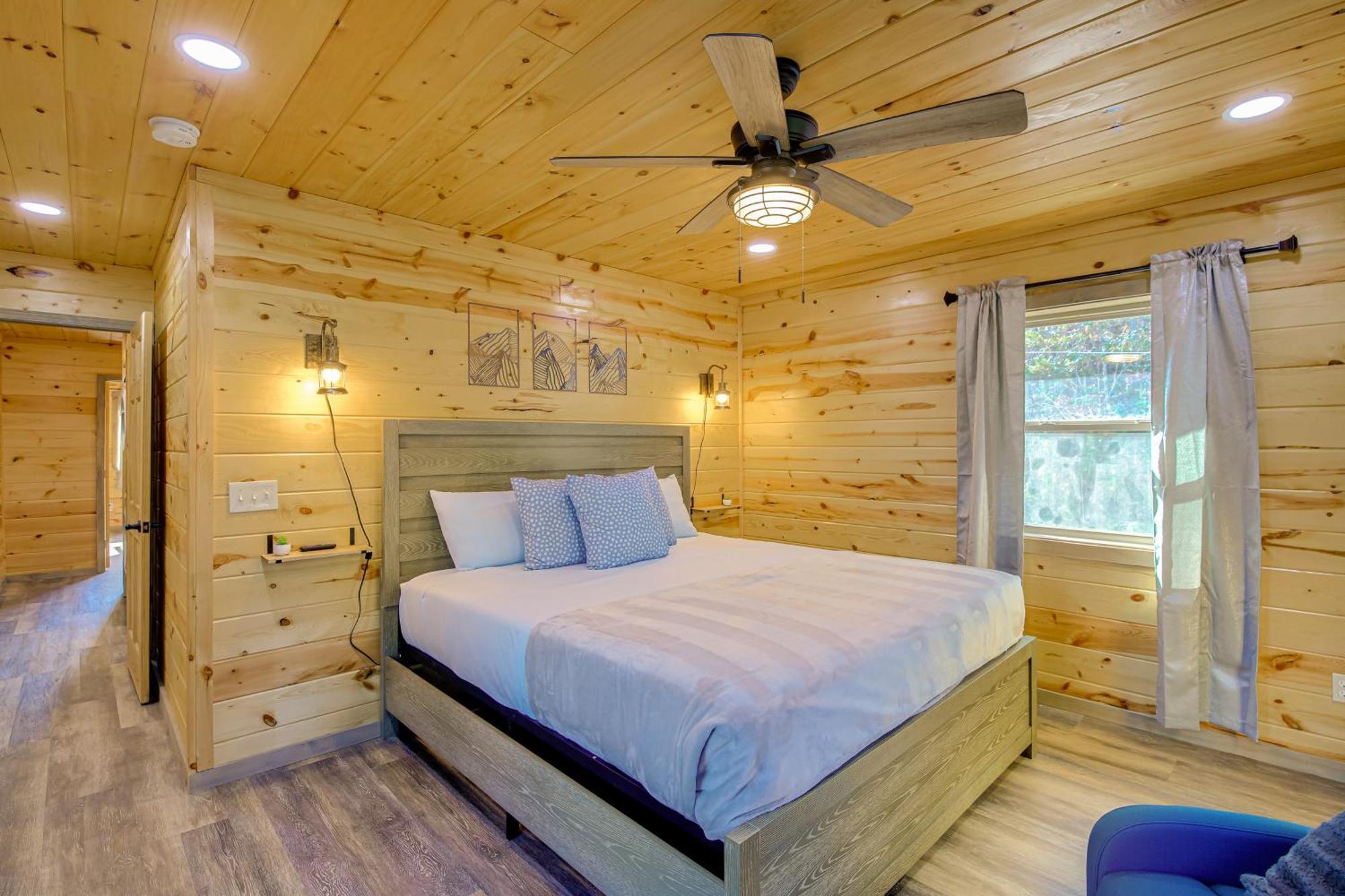 Gatlinburg Cabin With Game Room, Hot Tub And Mtn Views Exteriör bild