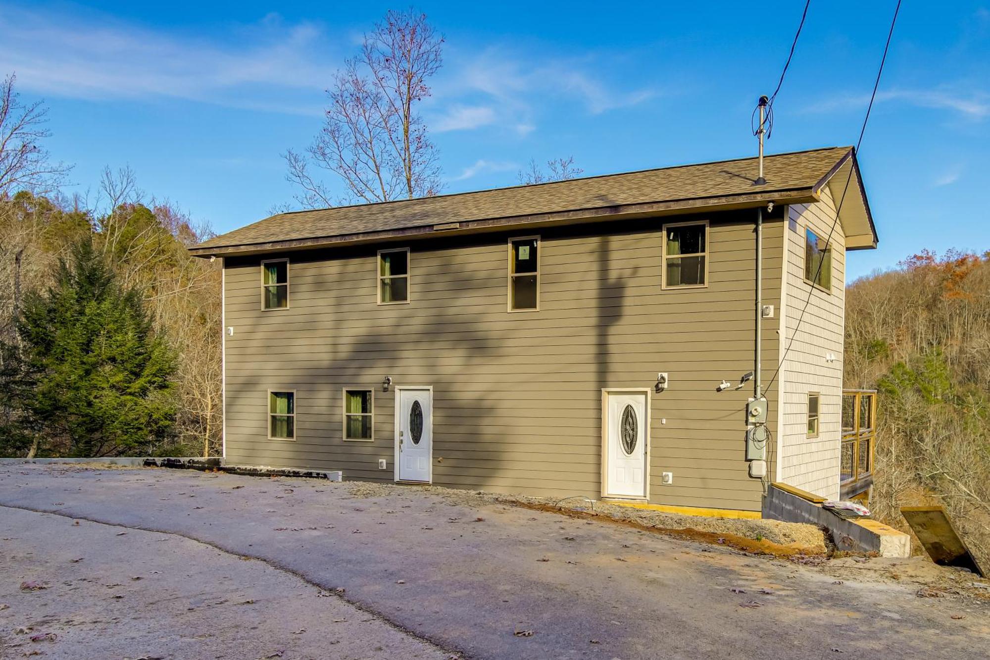 Gatlinburg Cabin With Game Room, Hot Tub And Mtn Views Exteriör bild