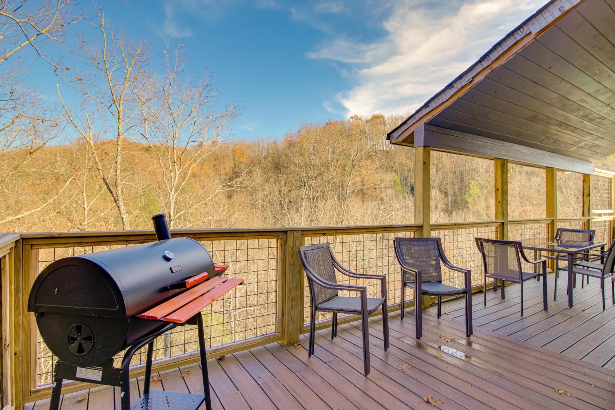 Gatlinburg Cabin With Game Room, Hot Tub And Mtn Views Exteriör bild