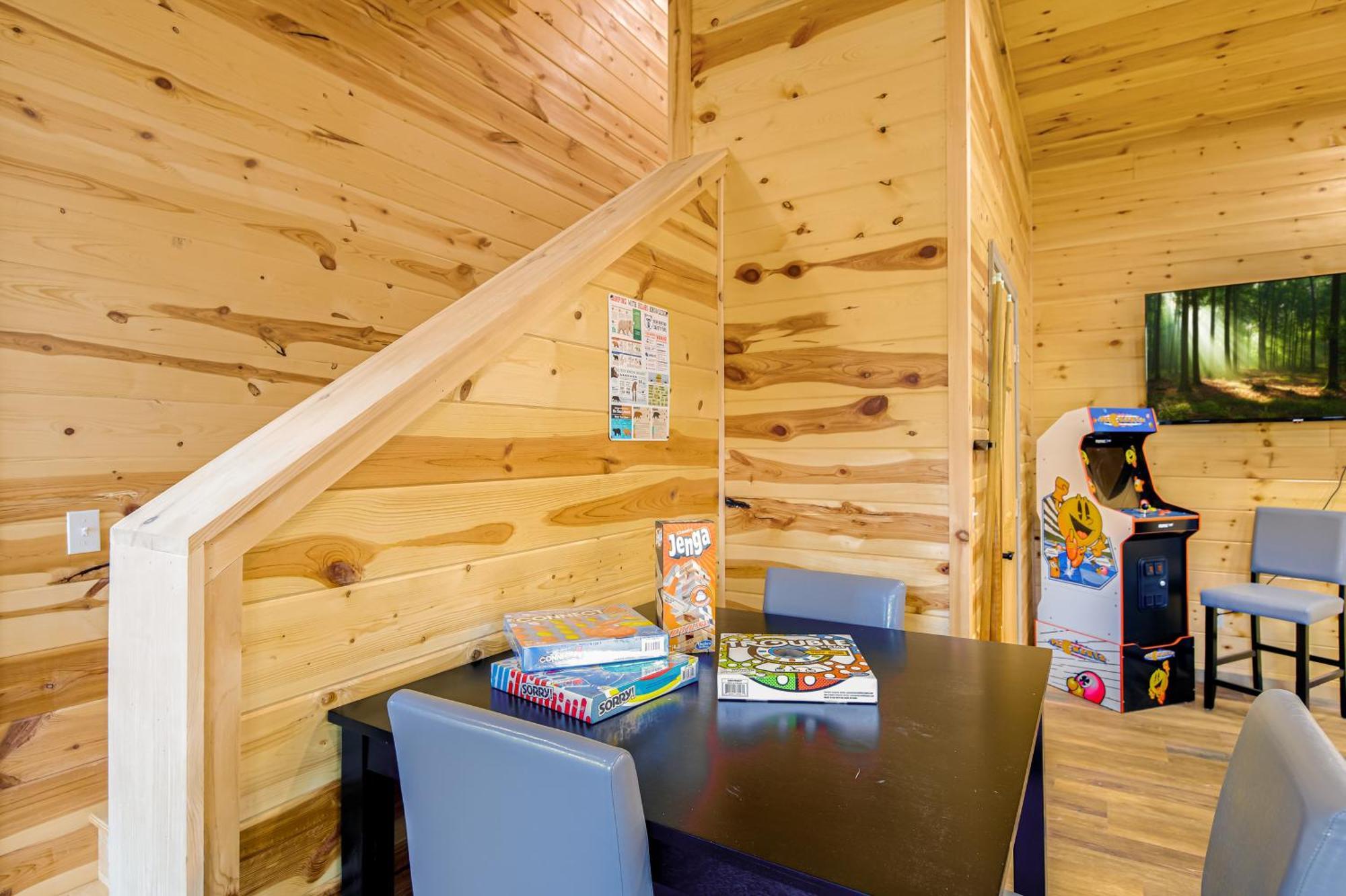 Gatlinburg Cabin With Game Room, Hot Tub And Mtn Views Exteriör bild